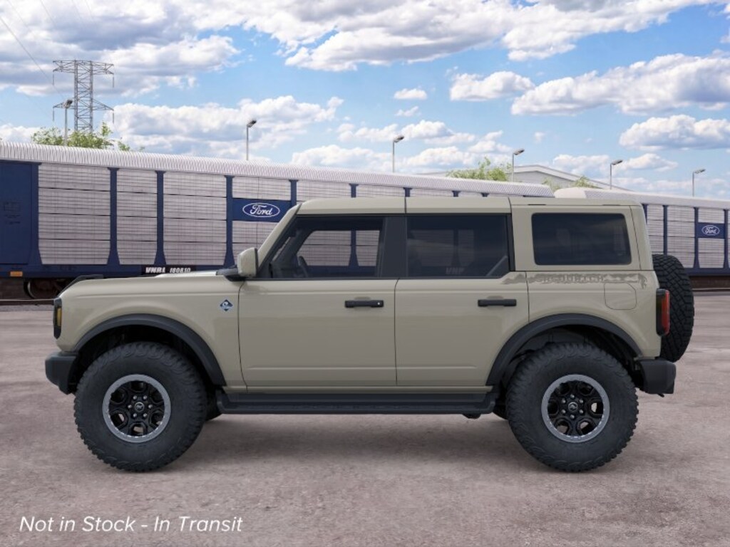 New 2026 Ford Bronco Outer Banks SUV