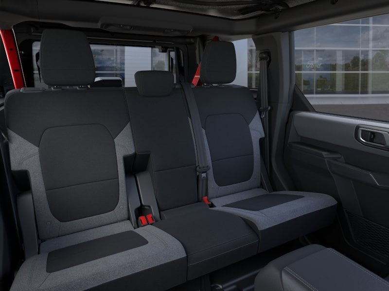 2025 Ford Bronco 4-Door Base - Photo 40