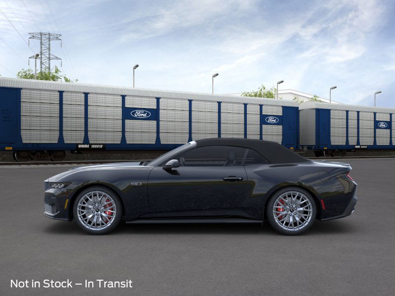 2025 Ford Mustang GT Premium Convertible photo 3