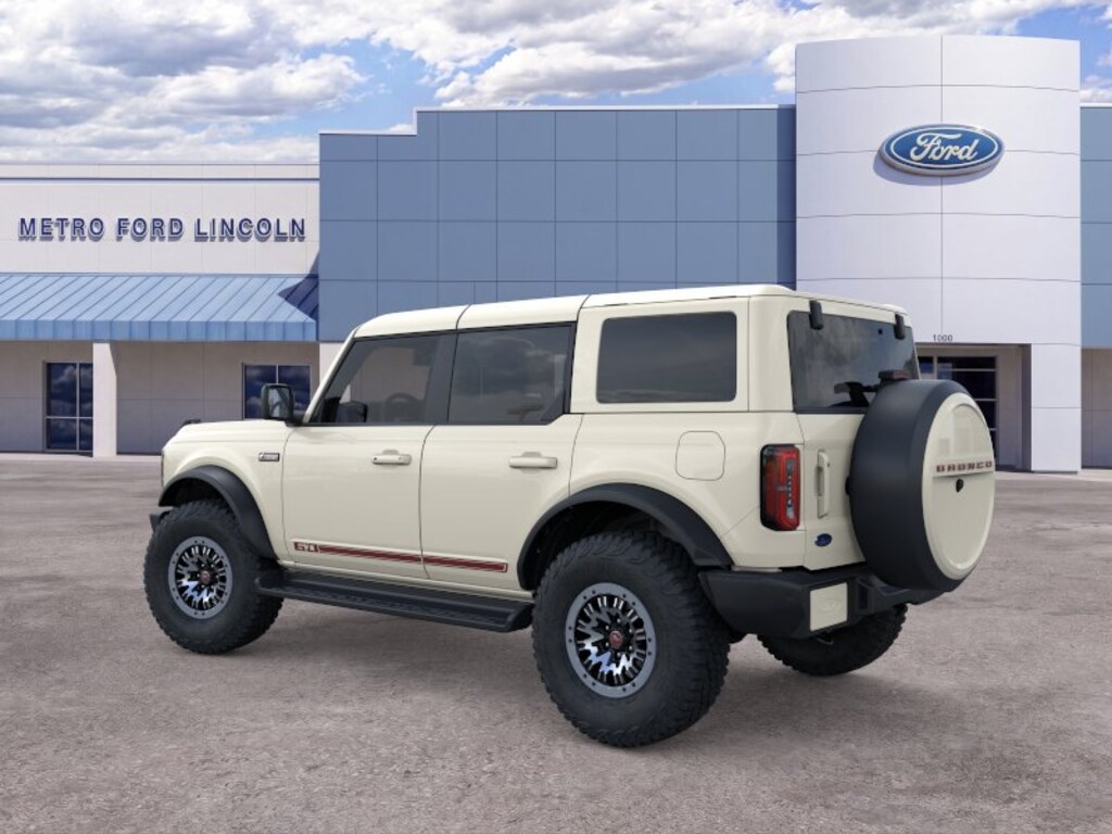 New 2026 Ford Bronco Outer Banks Sport Utility
