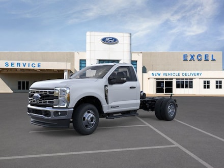 2025 Ford Chassis Cab F-350 XL TRUCK