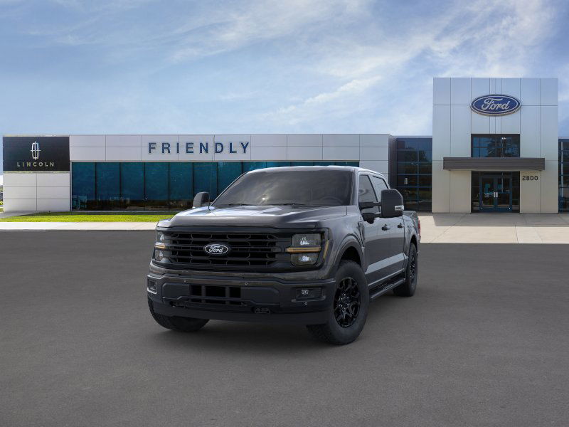 2025 Ford F-150 XLT photo 2