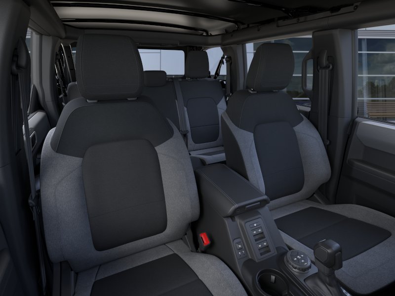 2025 Ford Bronco 4-Door Base - Photo 45
