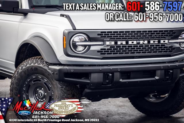 2025 Ford Bronco Badlands SUV