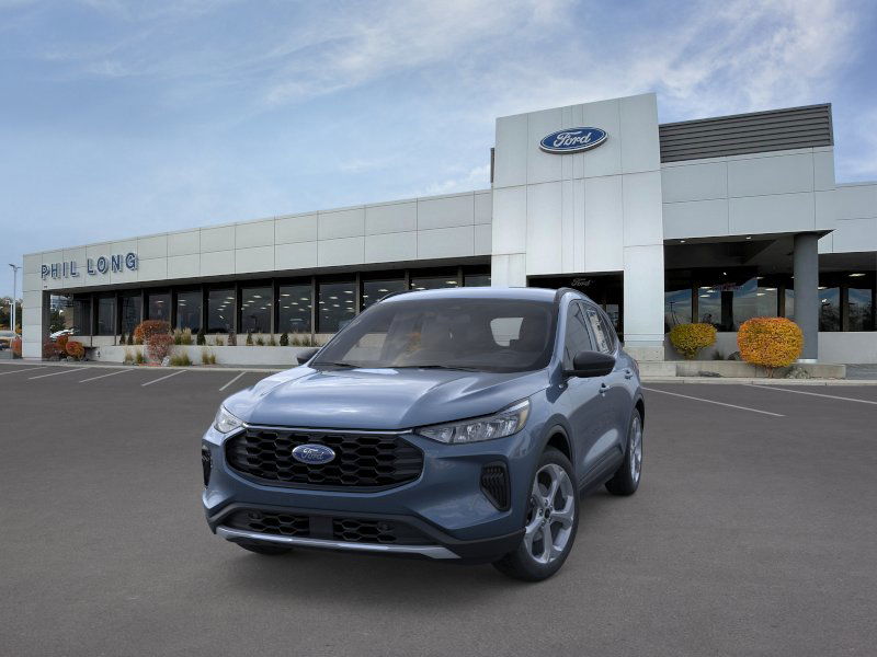 2026 Ford Escape ST-Line photo 2
