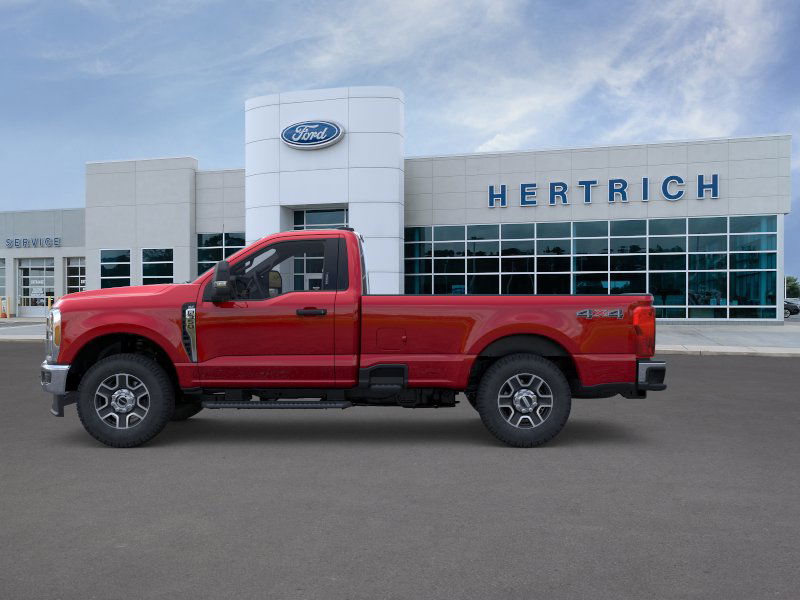 2025 Ford F-350 Super Duty XLT - Photo 19