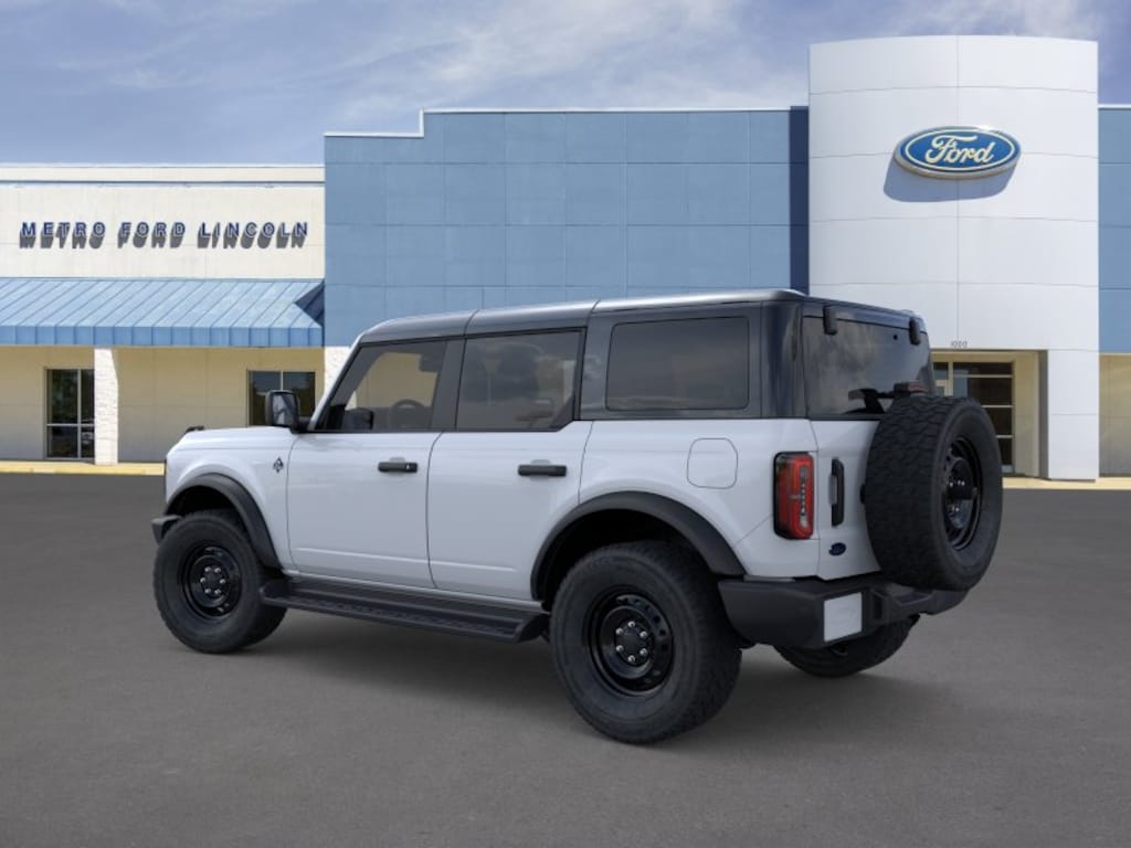 New 2026 Ford Bronco Outer Banks Sport Utility