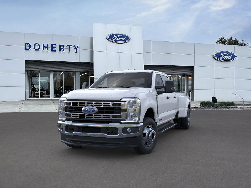 2025 Ford F-350 photo 2