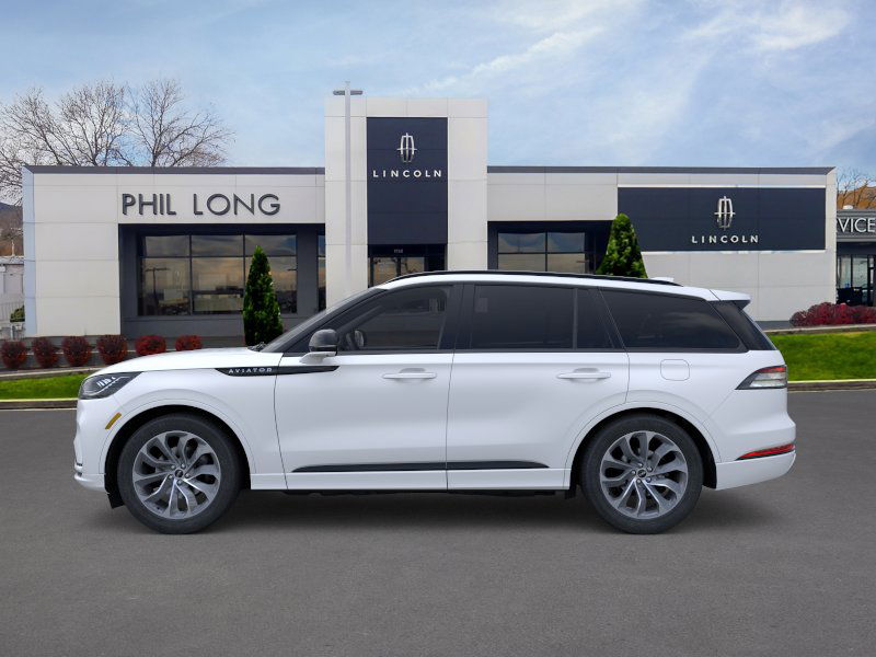 2025 Lincoln Aviator Premiere photo 3
