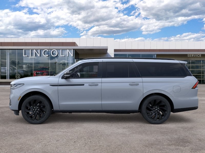 2026 Lincoln Navigator Reserve L - Photo 3