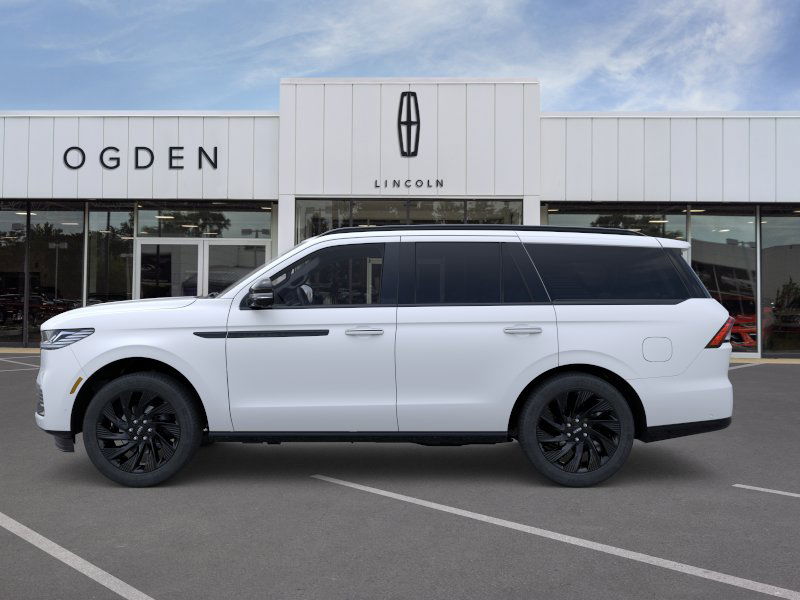 2025 Lincoln Navigator Reserve photo 3