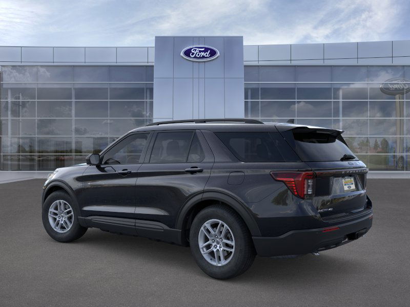 2026 Ford Explorer photo 2