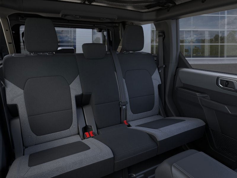 2025 Ford Bronco 4-Door Base - Photo 44