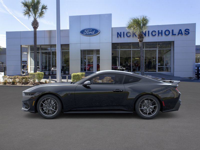 2025 Ford Mustang Dark Horse photo 3