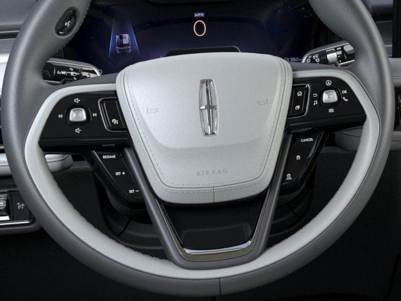 Thumbnail: 2025 Lincoln Aviator - 34
