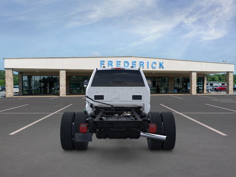 2025 Ford Super Duty F-450 DRW F-450 XL