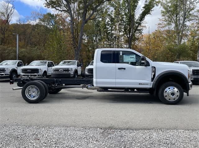 2024 Ford Econoline E-550 31
