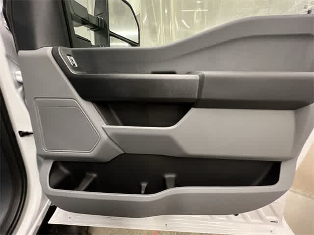 Thumbnail: 2025 Ford  - 42