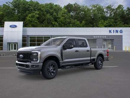 2025 Ford F-250 XL Truck Crew Cab