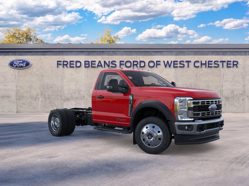2025 Ford F-550 Super Duty Chassis Cab XLT - Photo 42