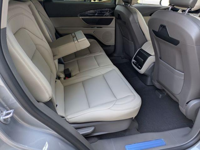 2025 Lincoln Nautilus Premiere CROSSOVERS