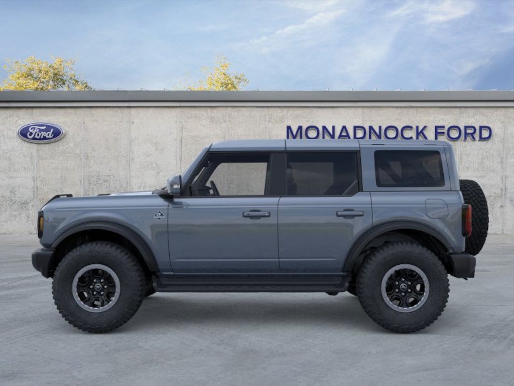 New 2025 Ford Bronco Outer Banks SUV