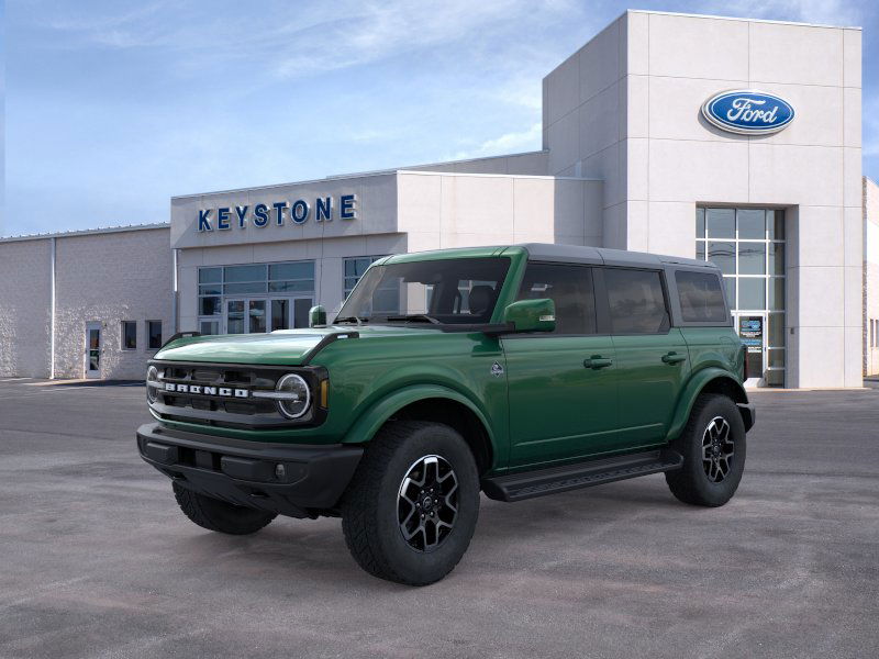 2025 Ford Bronco 4-Door Outer Banks's photo