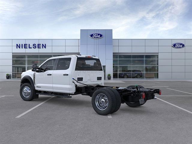 2025 Ford F-550 Super Duty Chassis Cab XL - Photo 26