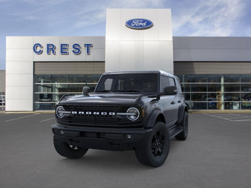2025 Ford Bronco Outer Banks photo 2