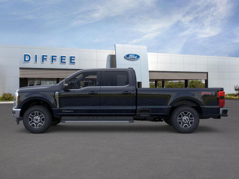 2025 Ford F-350 Lariat photo 3