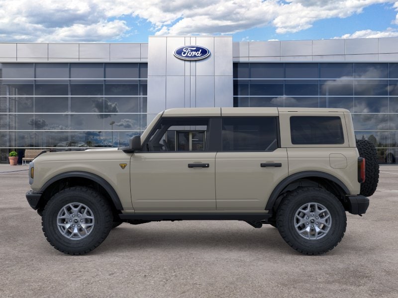 Thumbnail: 2025 Ford Bronco - 3