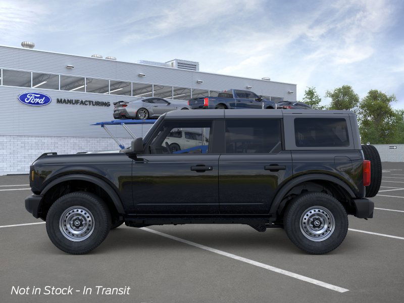 2025 Ford Bronco Base photo 2
