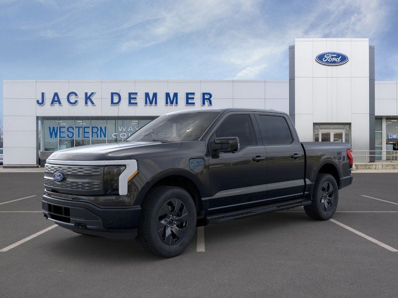 2025 Ford F-150 Lightning Lariat's photo