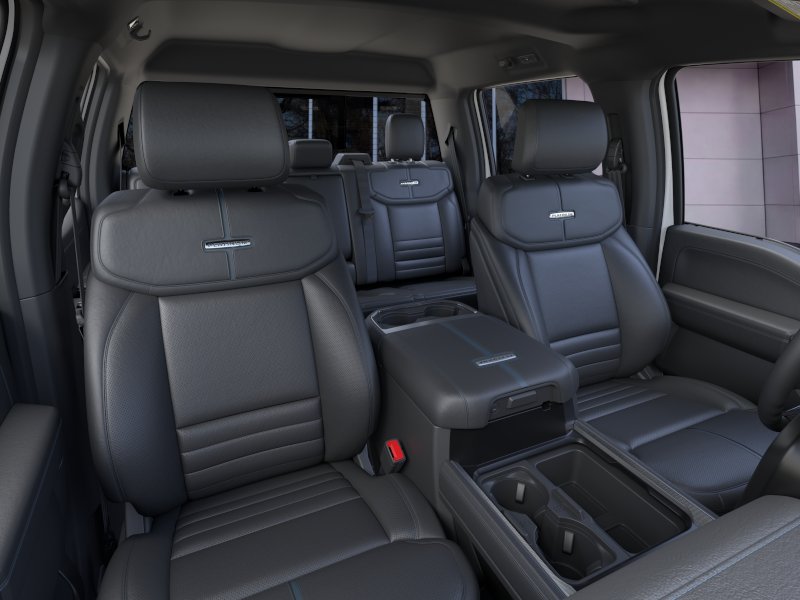 2026 Ford F-350 Super Duty Platinum - Photo 10
