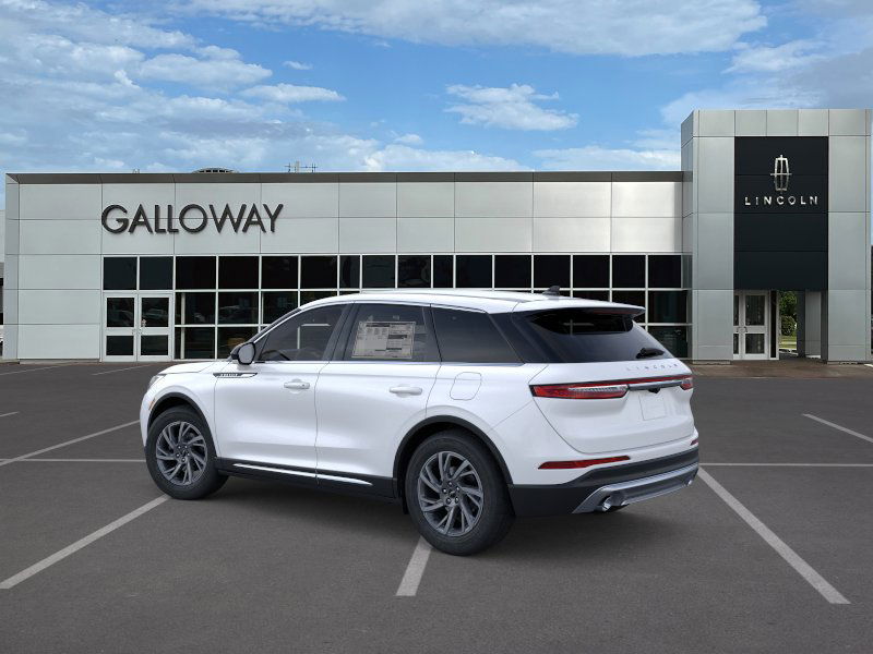 2025 Lincoln Corsair Premiere photo 2