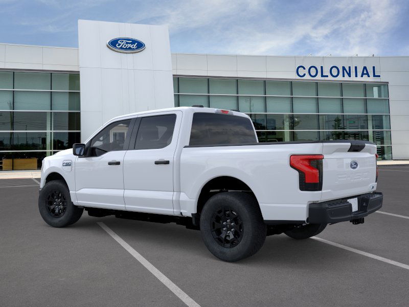 2025 Ford F-150 Lightning photo 4
