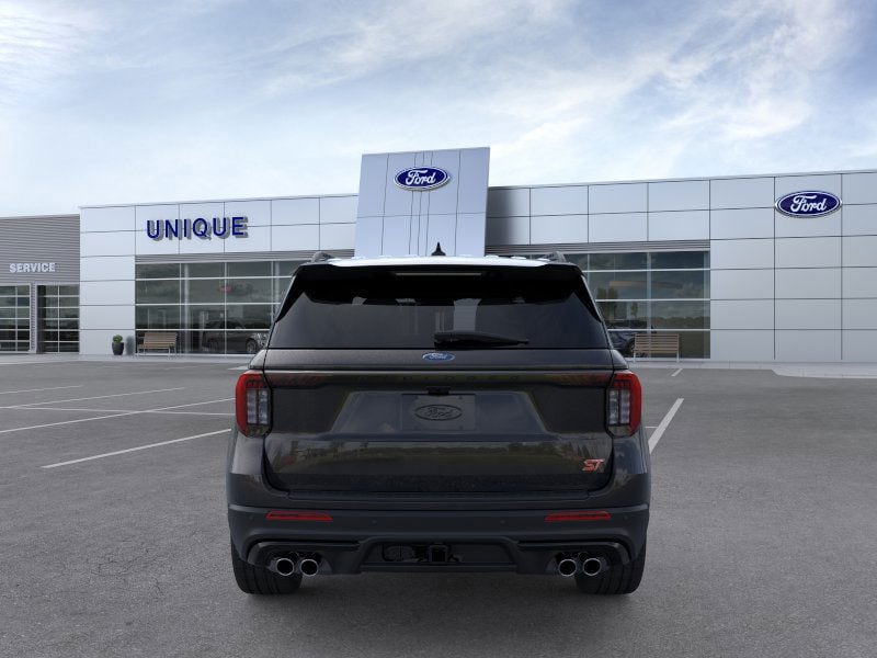 2025 Ford Explorer ST photo 19