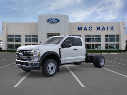 2025 Ford F-450 Chassis F-450 XLT TRUCK