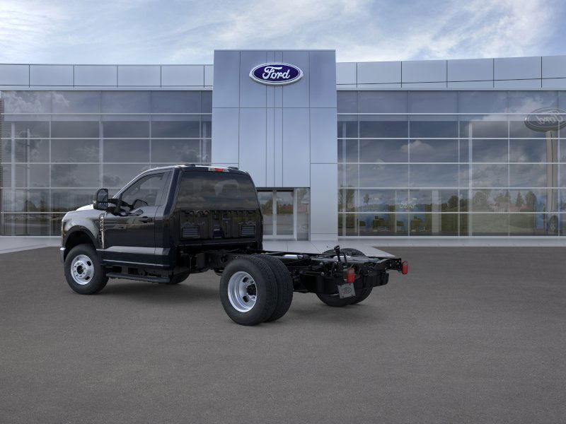 new 2026 Ford Super Duty F-350 DRW car, priced at $61,925