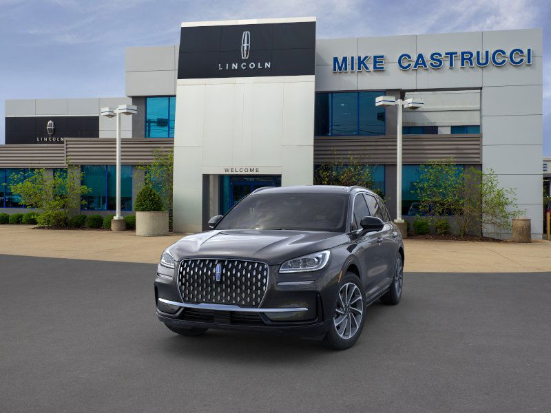 2024 Lincoln Corsair Grand Touring photo 2