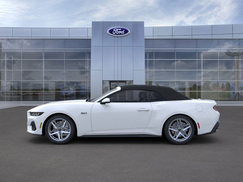 2025 Ford Mustang GT Premium Convertible photo 3