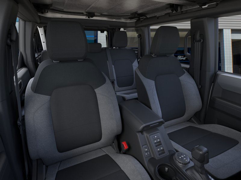 2025 Ford Bronco 4-Door Base - Photo 41
