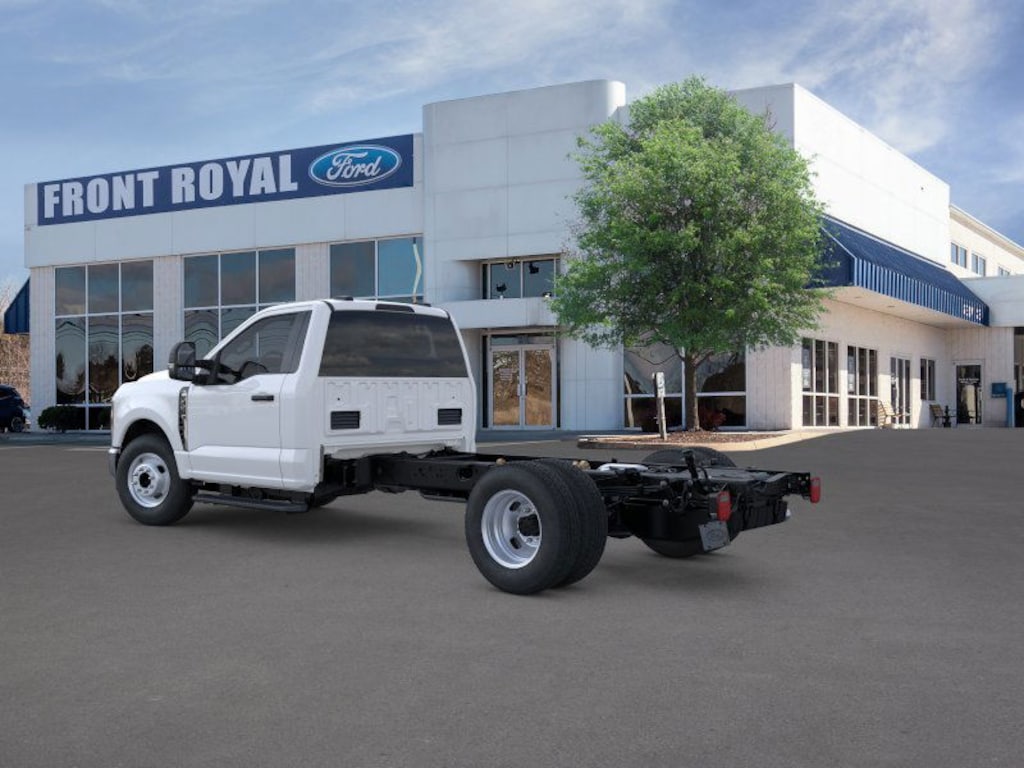 New 2025 Ford F-350SD XL Chassis