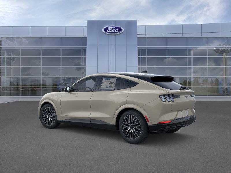 2025 Ford Mustang Mach-E Premium photo 4