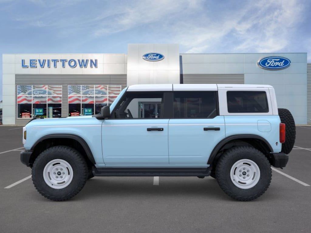 New 2025 Ford Bronco Heritage Edition Heritage Edition Advanced 4x4