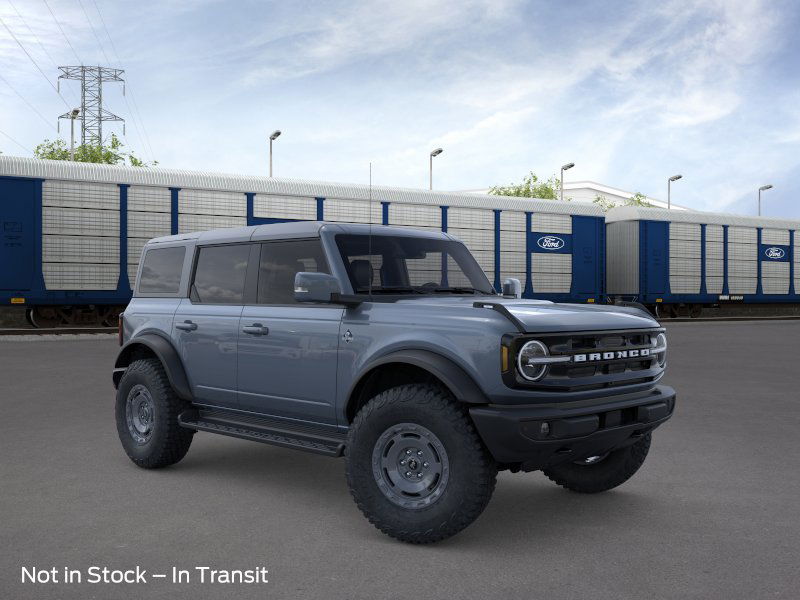 2025 Ford Bronco Outer Banks SUV