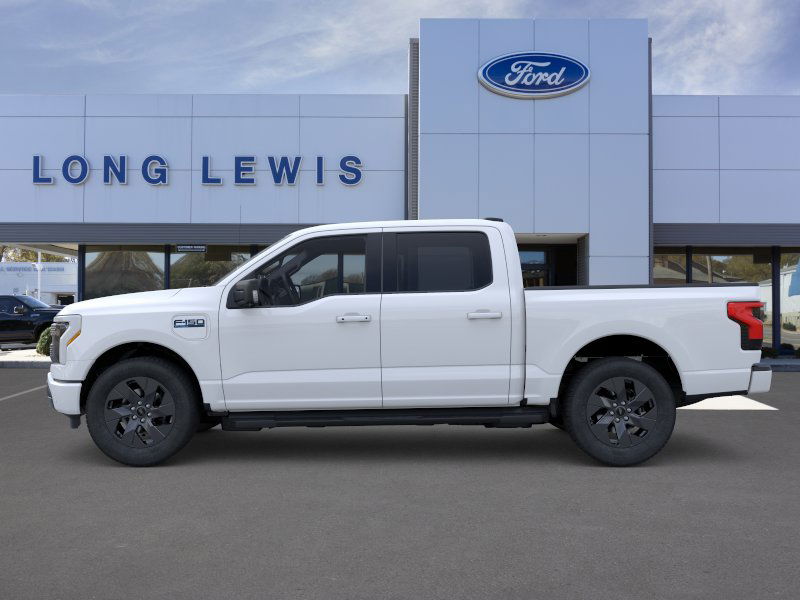 2025 Ford F-150 Lightning photo 2