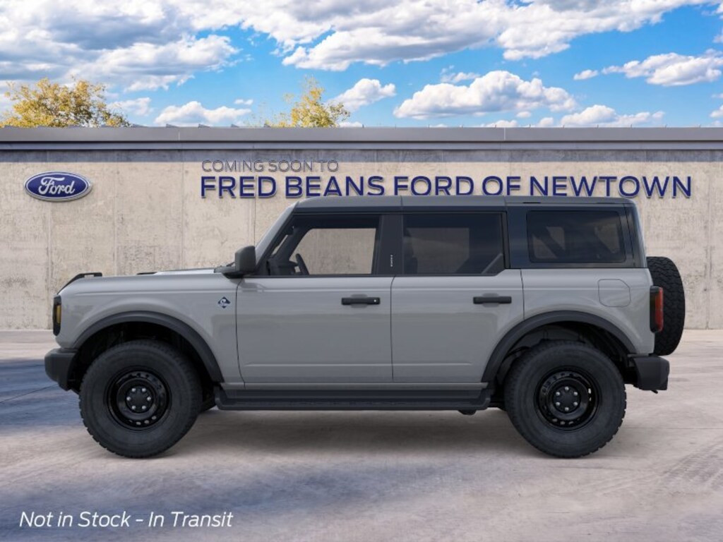 New 2026 Ford Bronco Outer Banks SUV