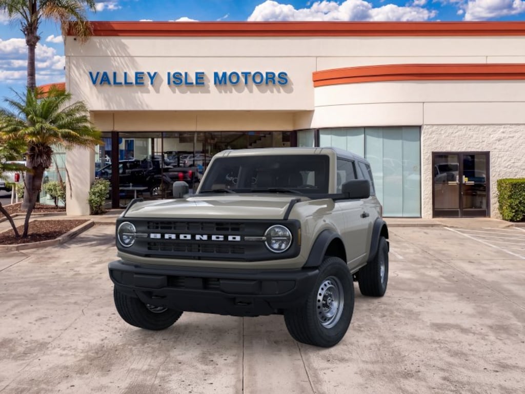 New 2026 Ford Bronco Base SUV