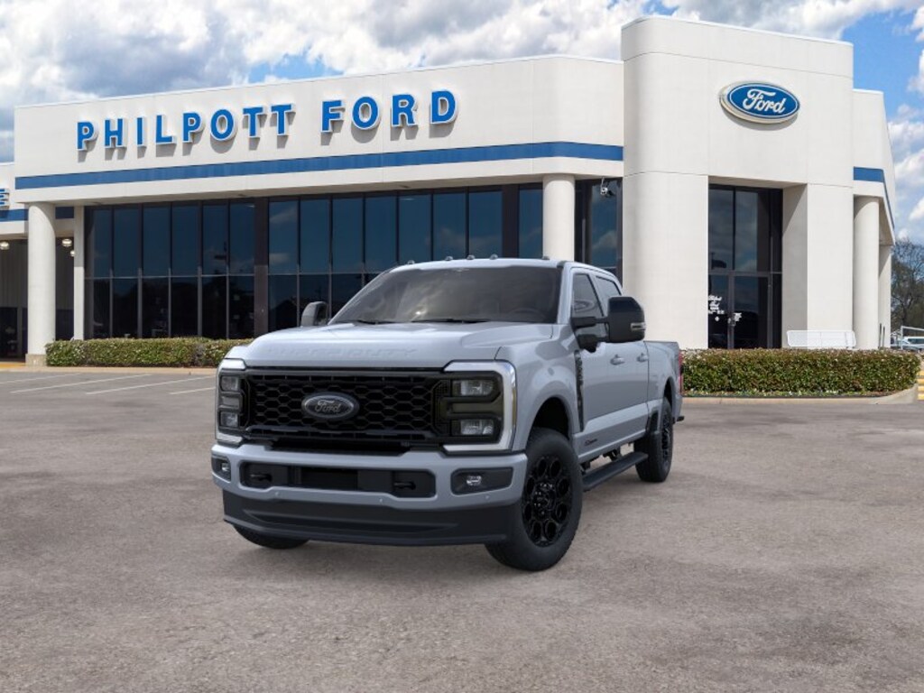New 2026 Ford F-250 LARIAT Truck Crew Cab